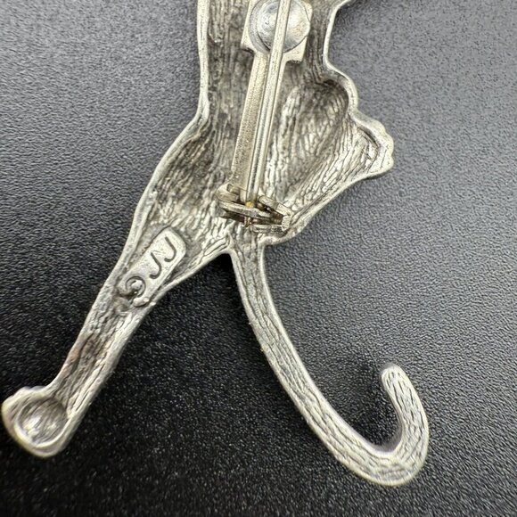 Vintage JJ Pewter Panther Climbing Brooch Pin Unique Silhouette Detailed Jewelry - Picture 5 of 6
